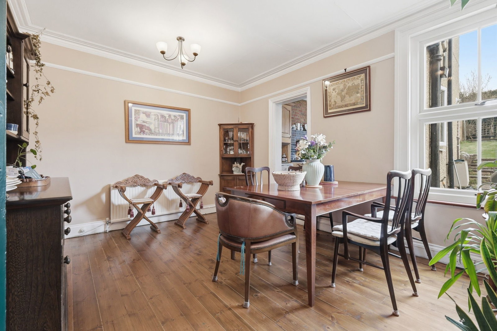 Semi Detached House in Carshalton