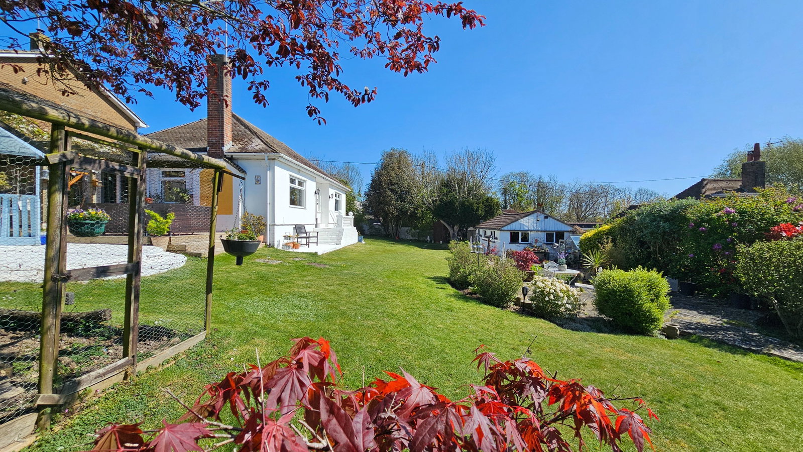 Bungalow for sale in Deal, Kingsdown Hill, Kingsdown, Deal, CT14 8EA, 1076 m²