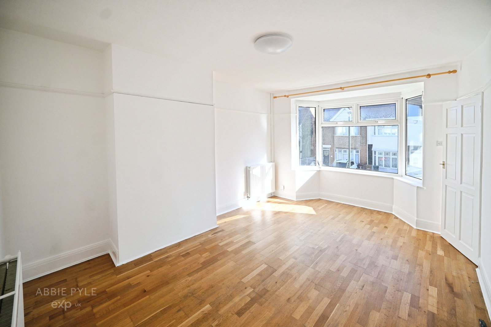 Terraced House for sale in Chatham, Cottall Avenue, Chatham, ME4 6HG