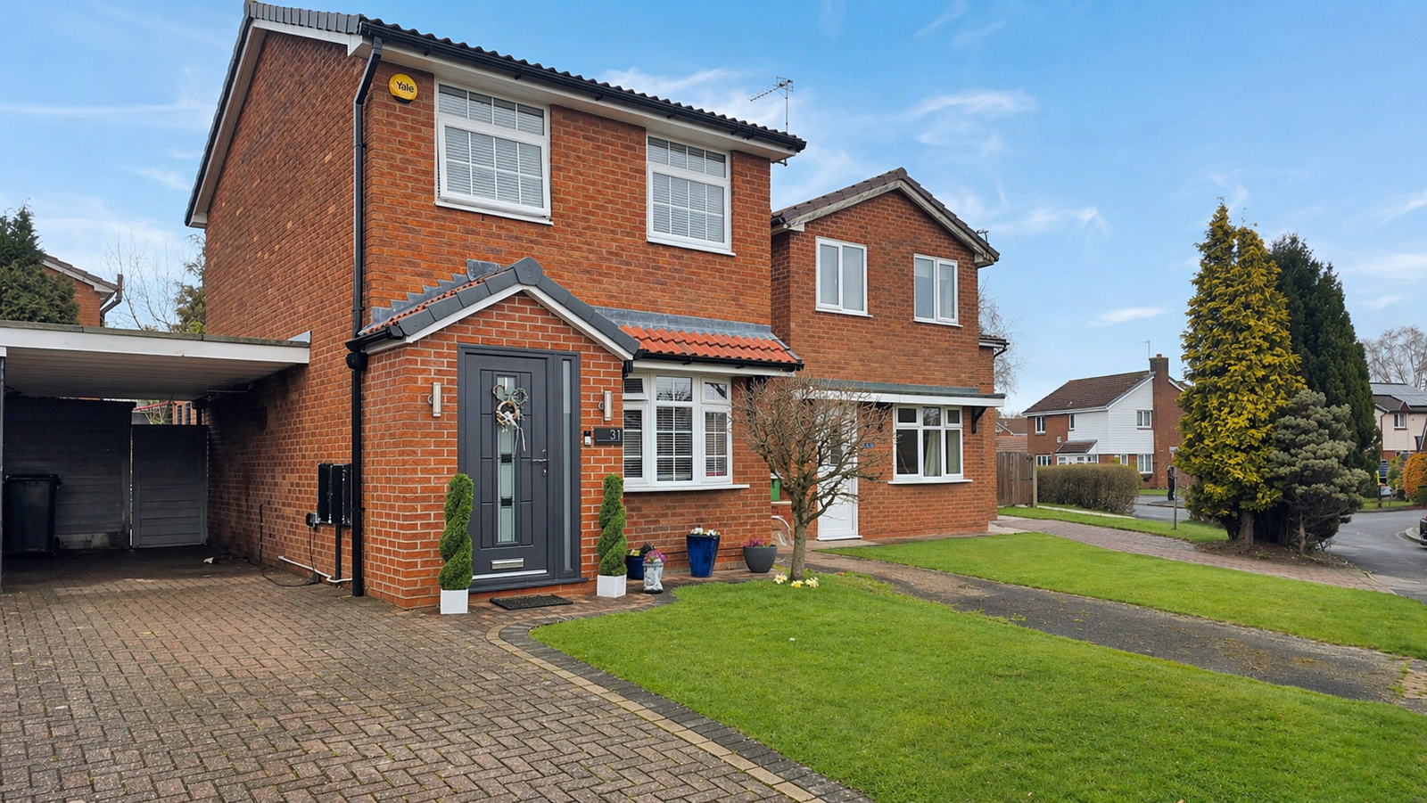 Detached House in Manchester