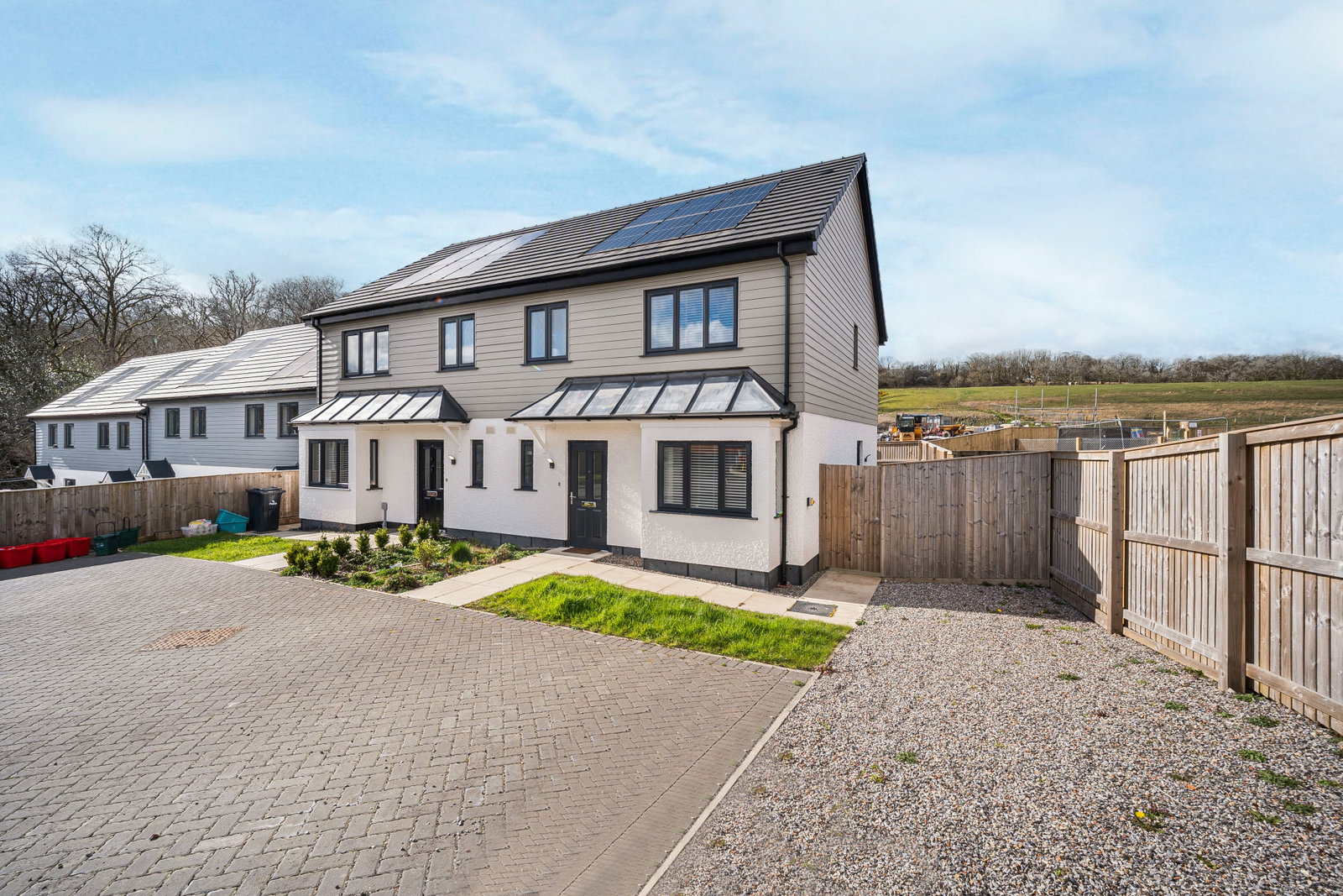 Semi Detached House in Swansea