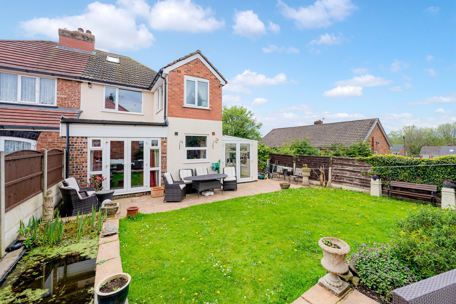 Semi Detached House in Manchester