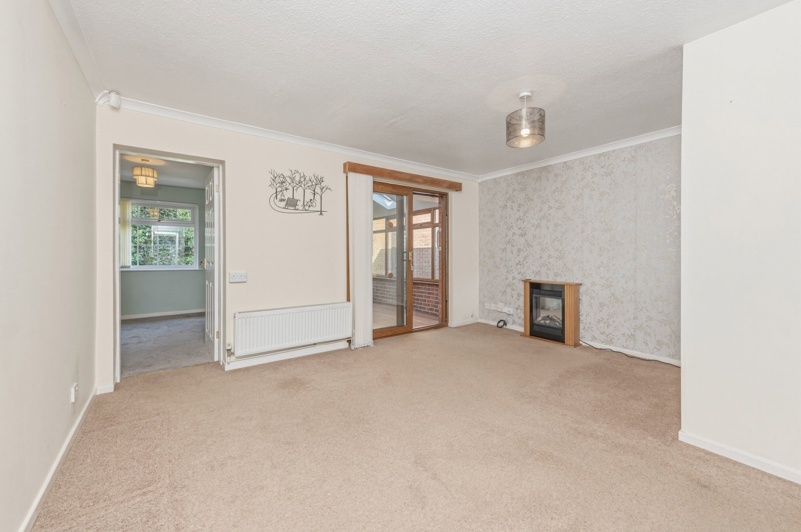 Semi Detached Bungalow in Leeds