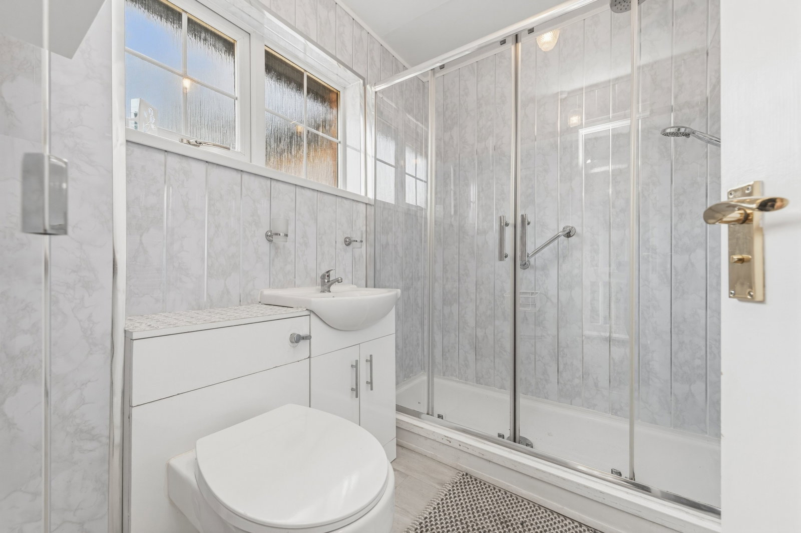 Semi Detached Bungalow in Leeds