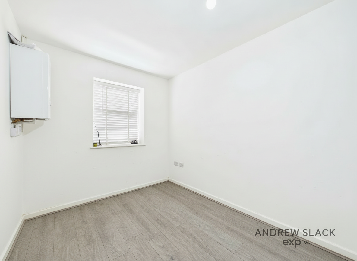 Detached House in Sutton in Ashfield