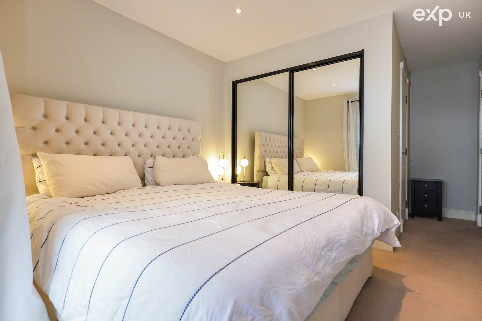 Flat in Warwick