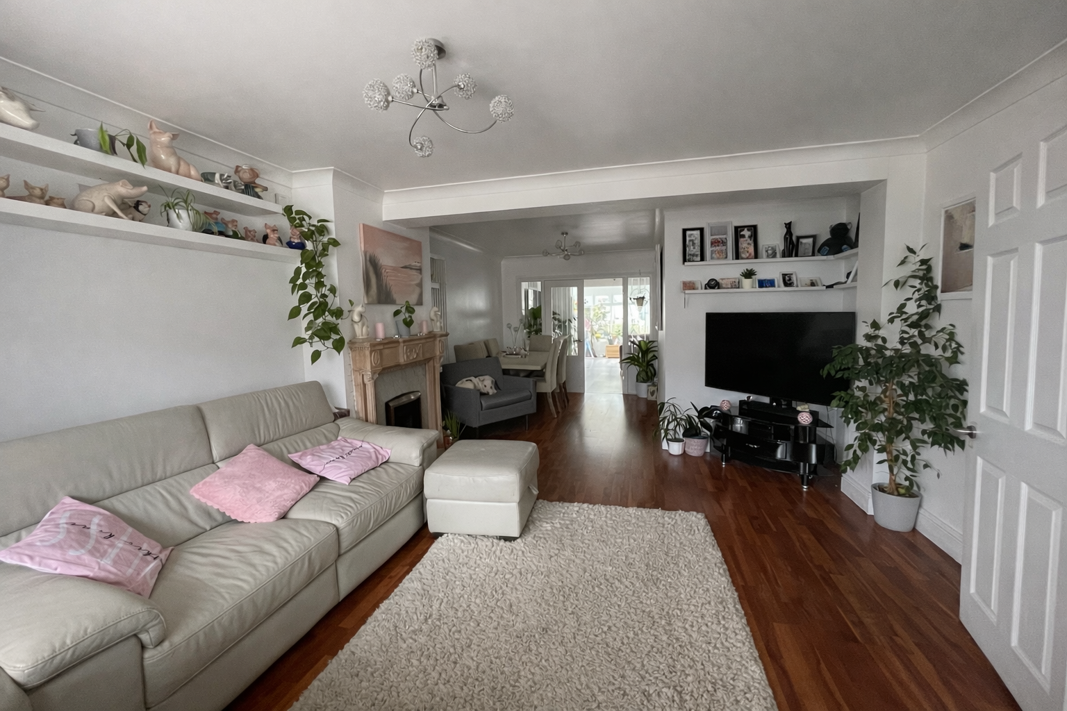 Semi Detached House in Rochester