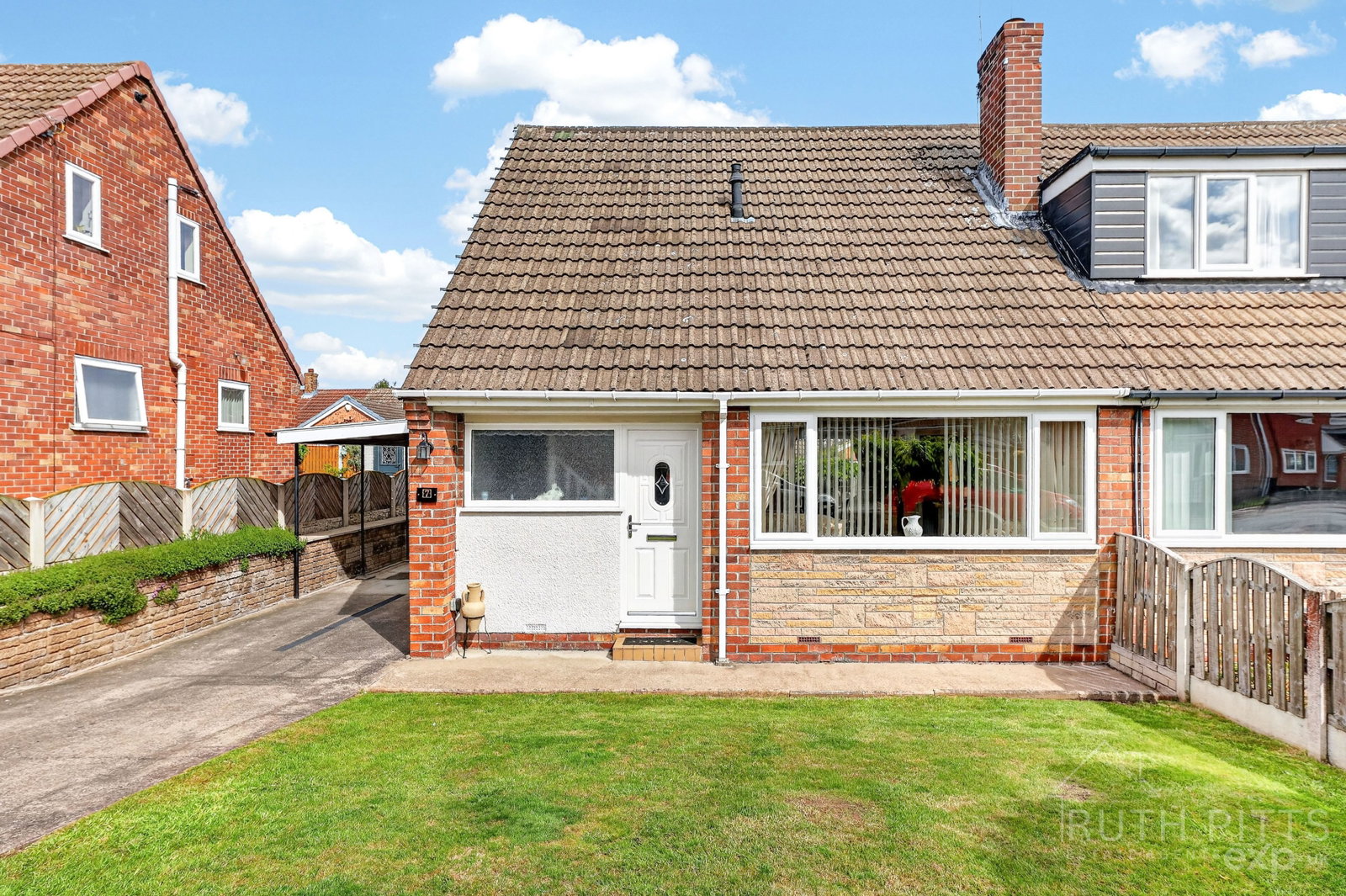 Semi Detached Bungalow in Pontefract