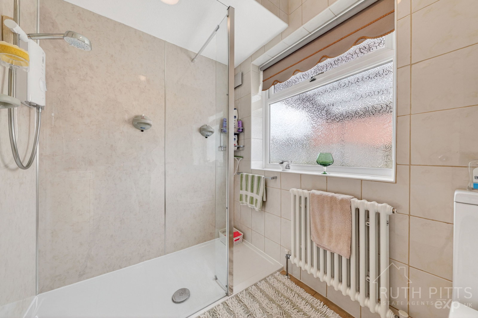Semi Detached Bungalow in Pontefract