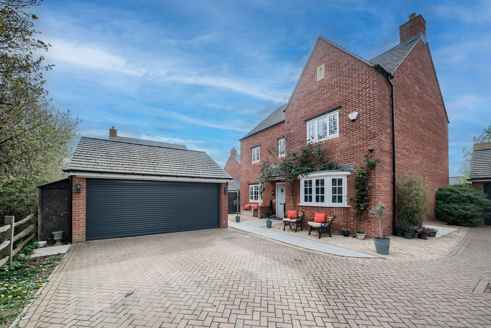 Detached House in Banbury