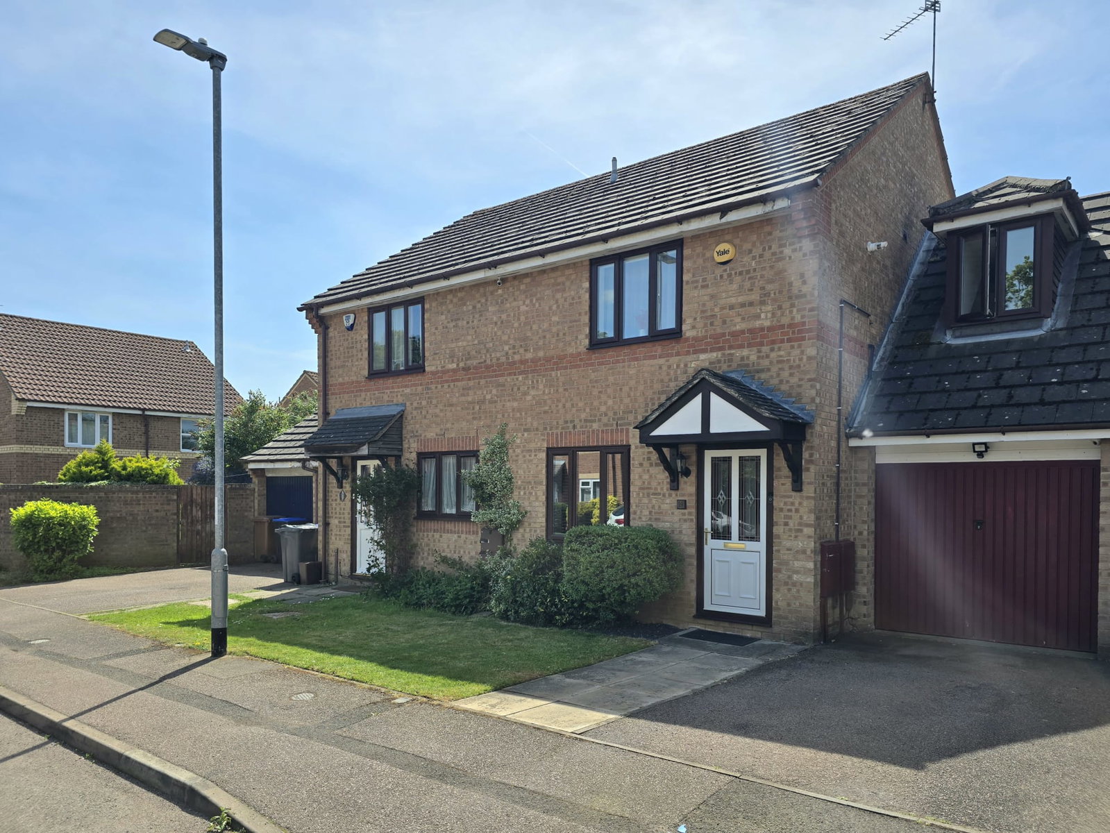 Semi Detached House in Northampton