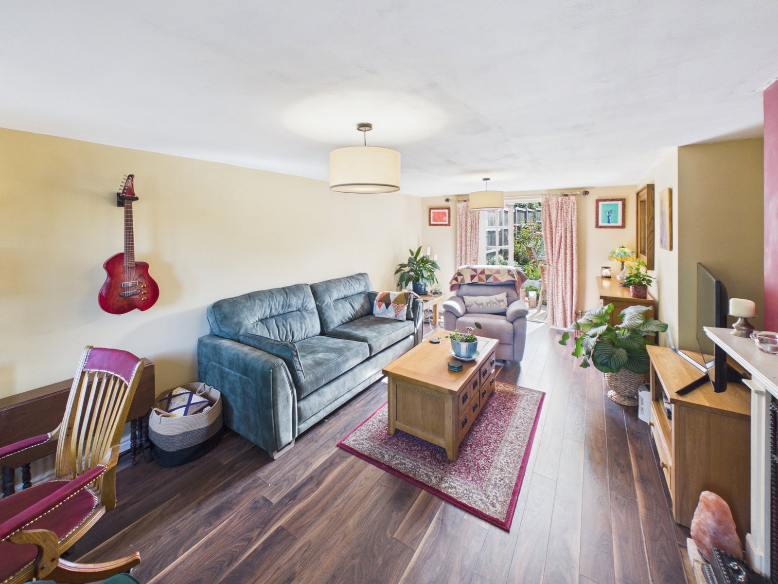 Semi Detached House for sale in Bury St. Edmunds, Fen Road, Pakenham