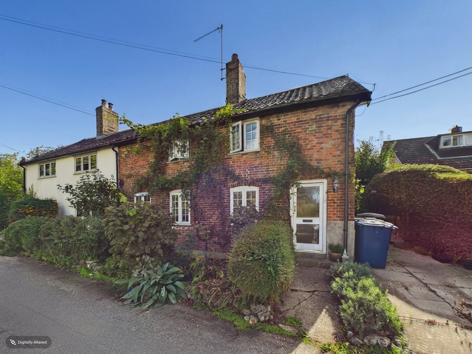 Semi Detached House for sale in Bury St. Edmunds, Fen Road, Pakenham