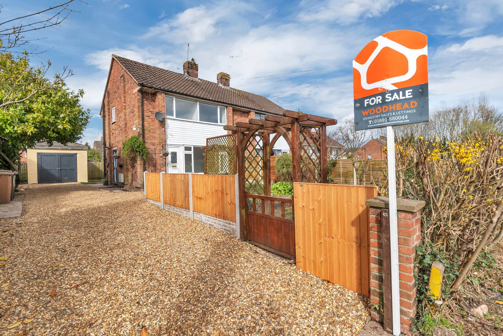 Semi Detached House in Oswestry
