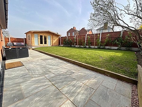 Bungalow in Kidderminster
