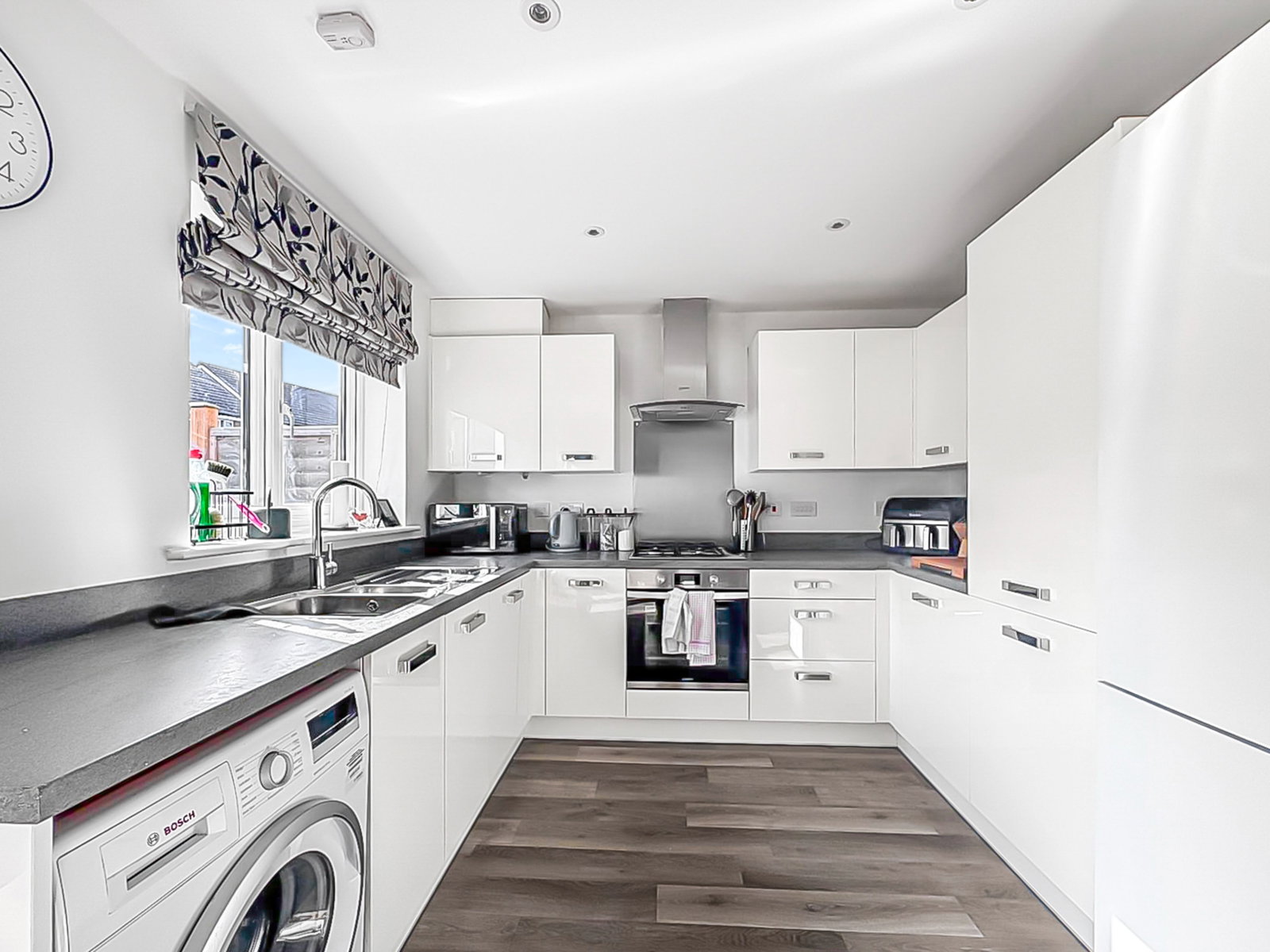 Terraced House in Cam