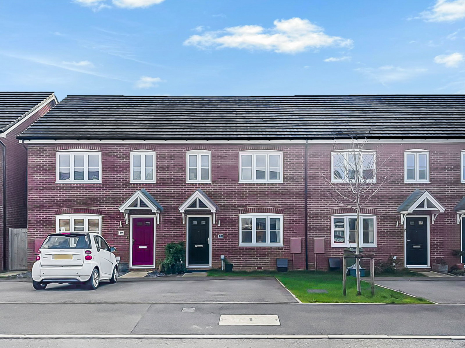 Terraced House in Cam