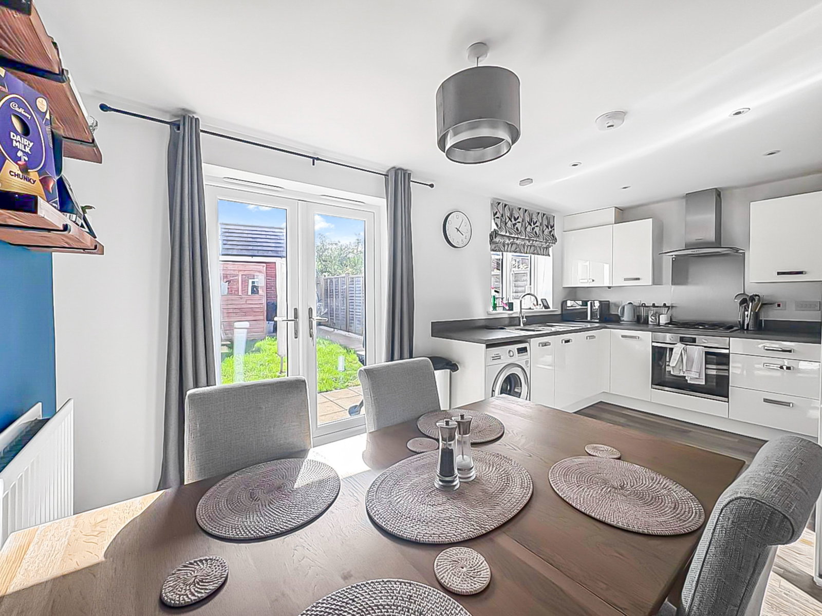Terraced House in Cam