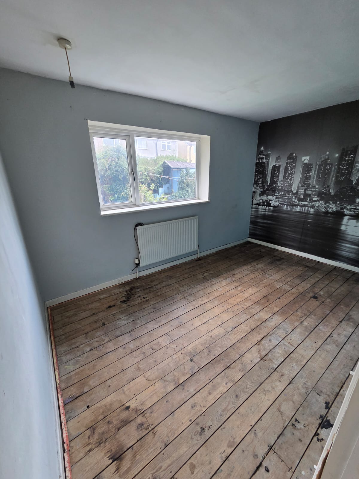 Semi Detached House in Chesterfield