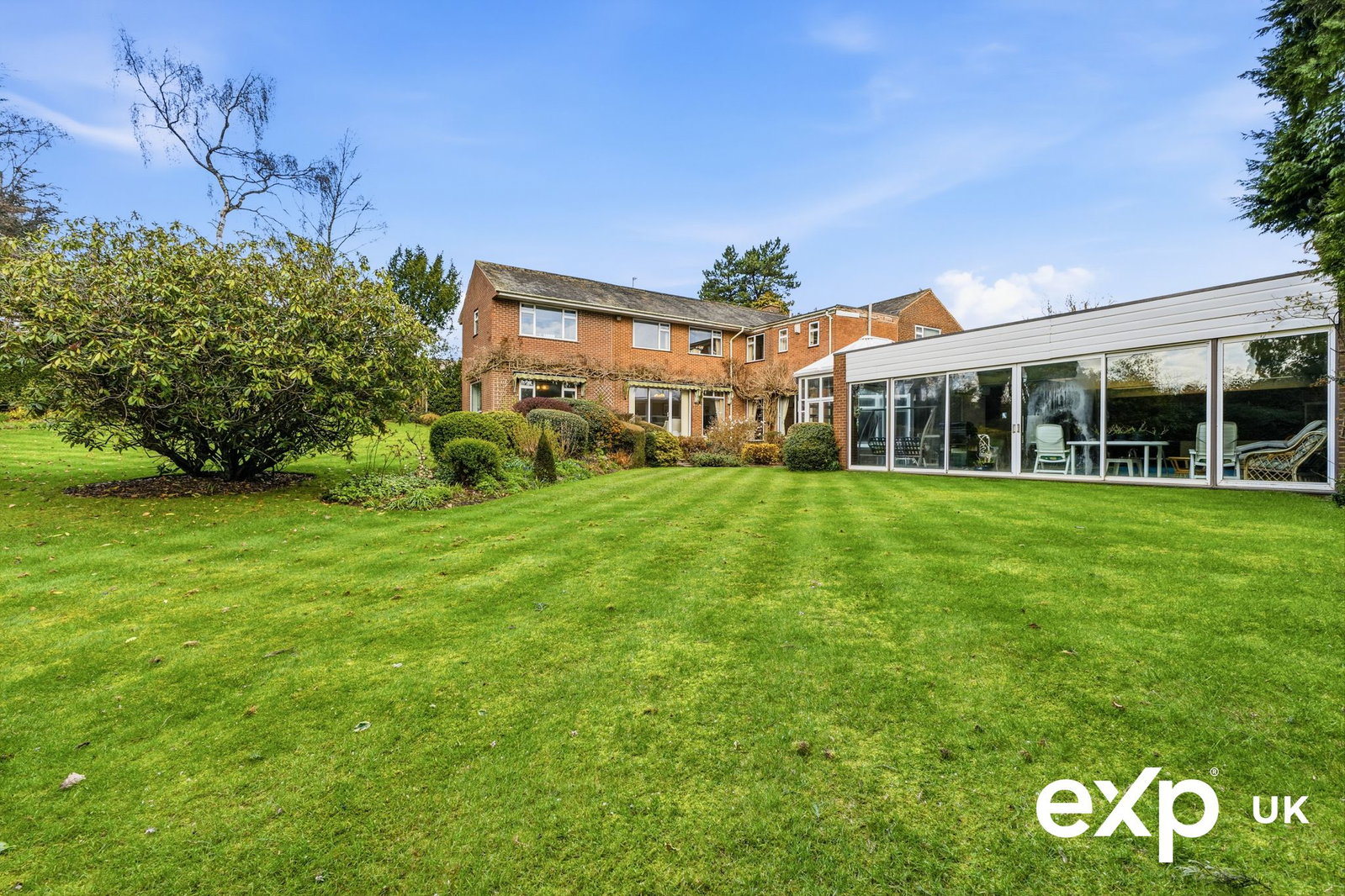 Detached House in Nottingham