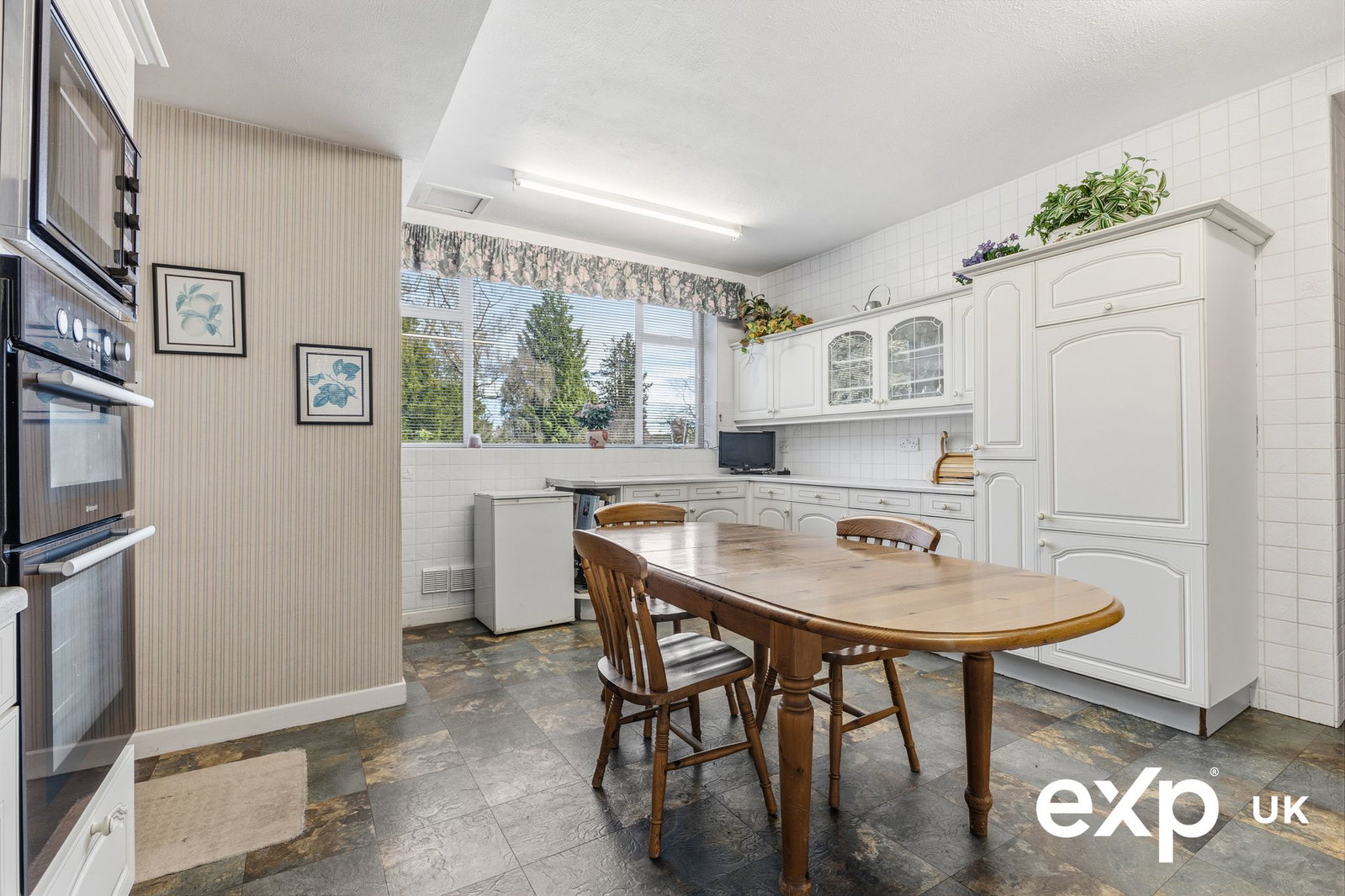 Detached House in Nottingham