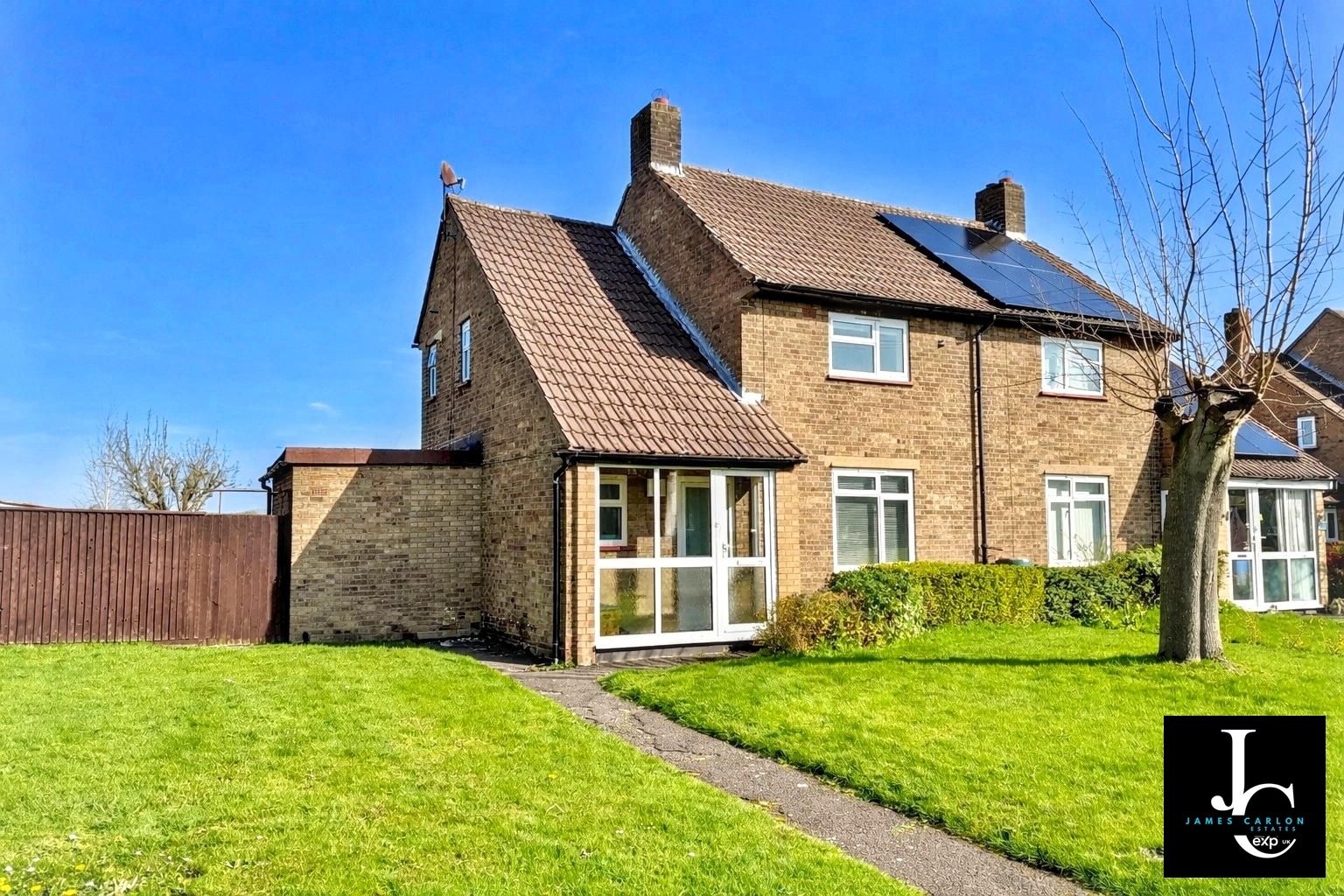 Semi Detached House in Telford