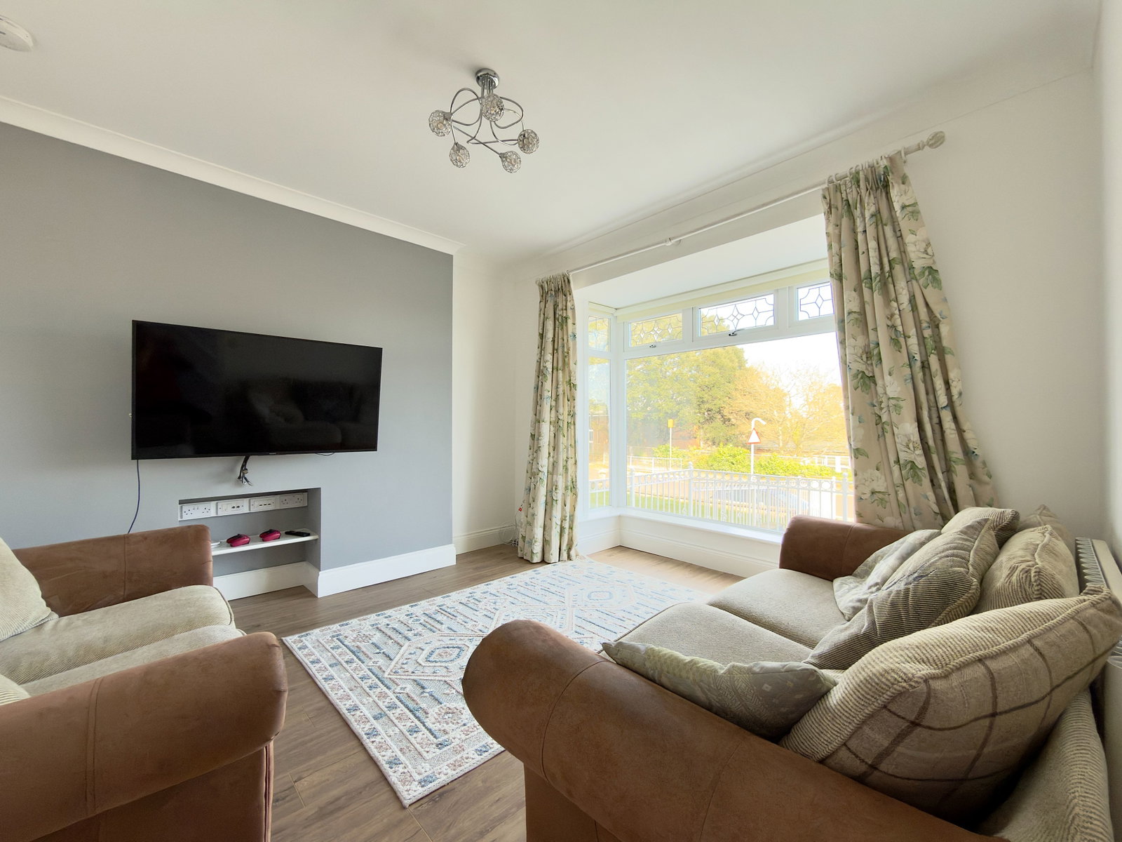 Semi Detached House in Swansea