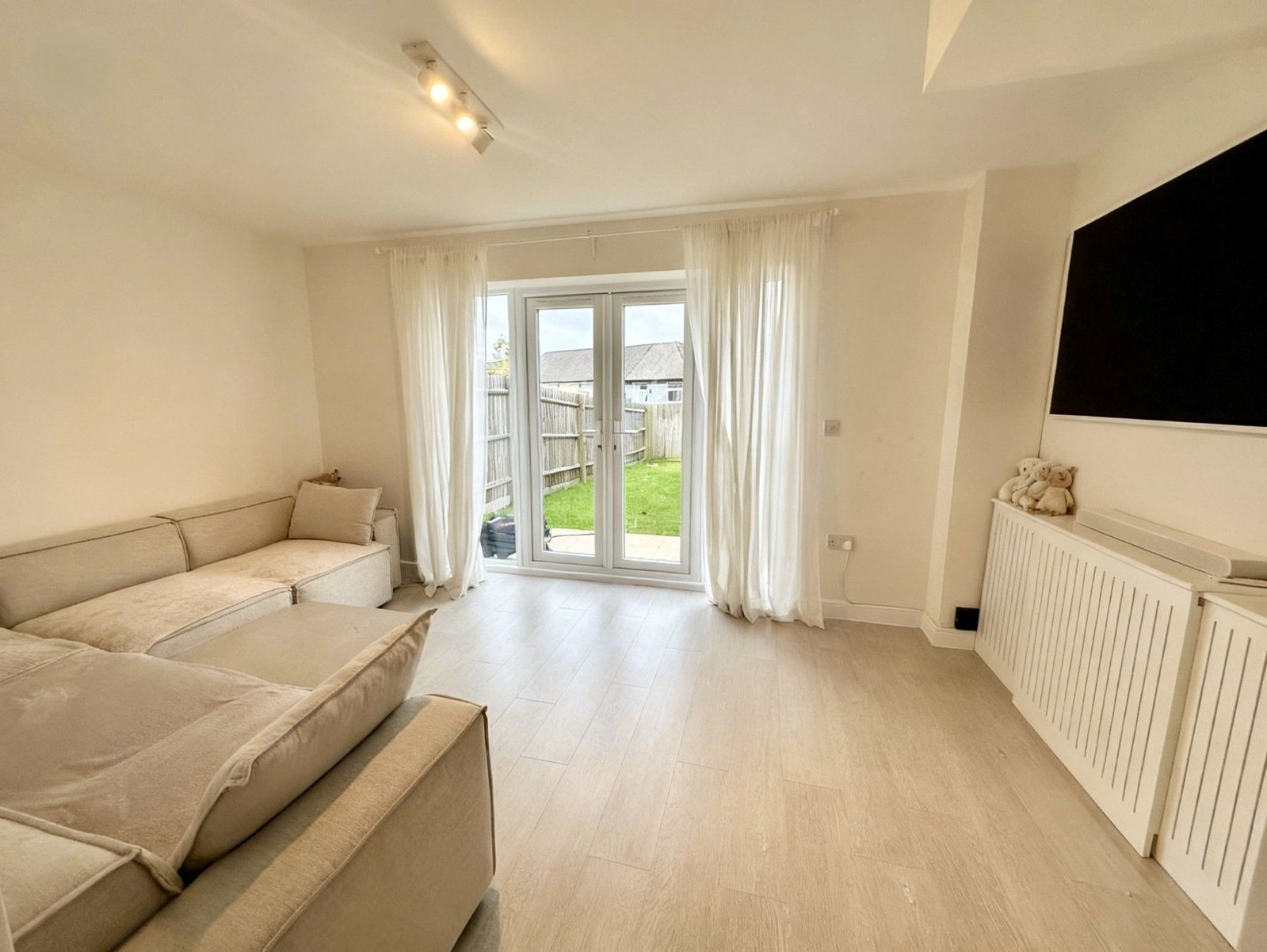 Semi Detached House in Tipton