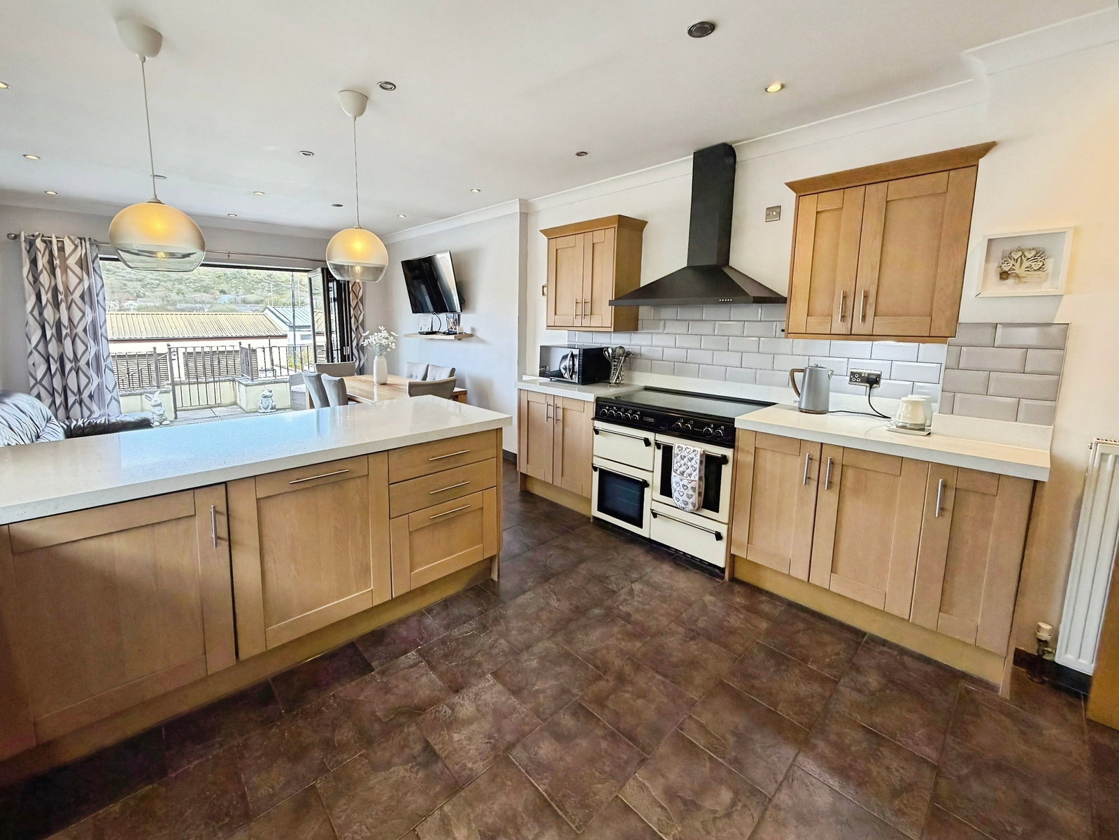 Semi Detached House in Neath