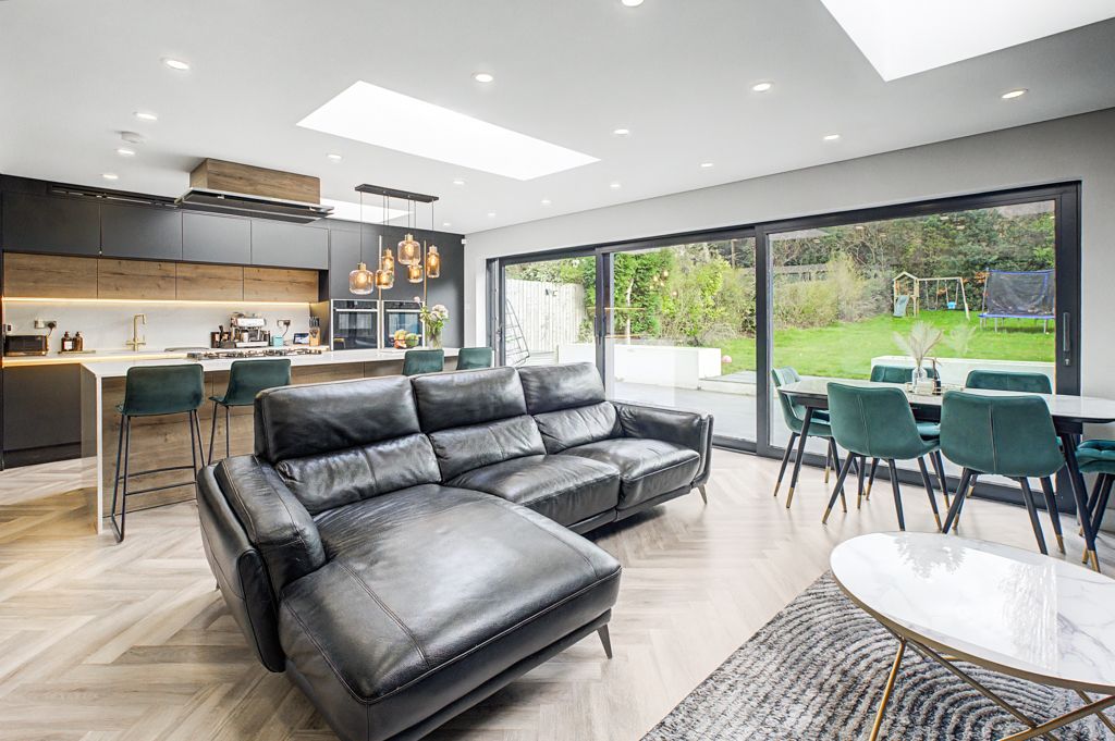 Detached House for sale in Sutton Coldfield, Tamworth Road, Sutton Coldfield, B75 6DY, 1770 m²