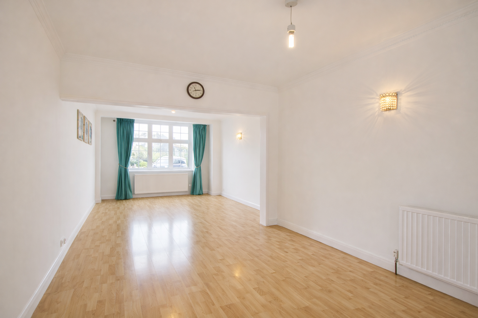 Semi Detached House in Greenford