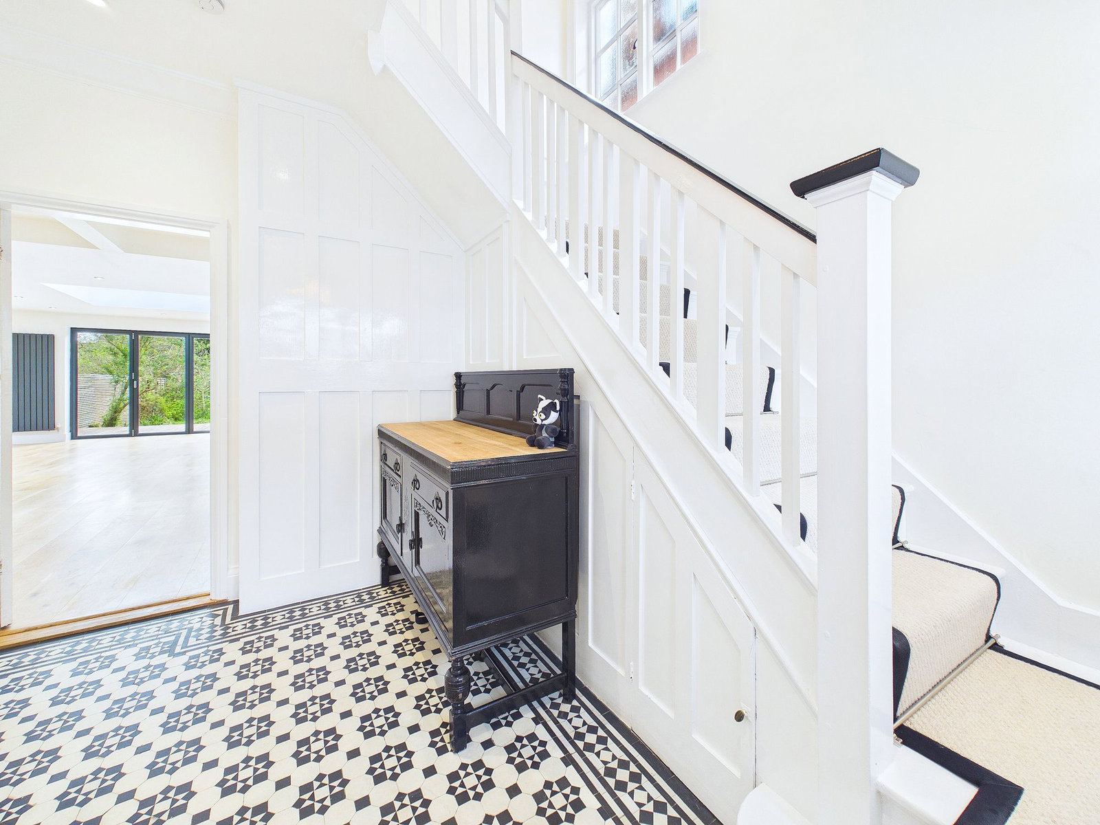 Semi Detached House in South Knighton