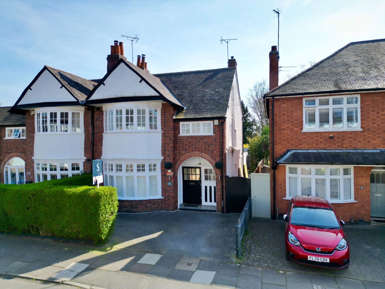 Semi Detached House in South Knighton