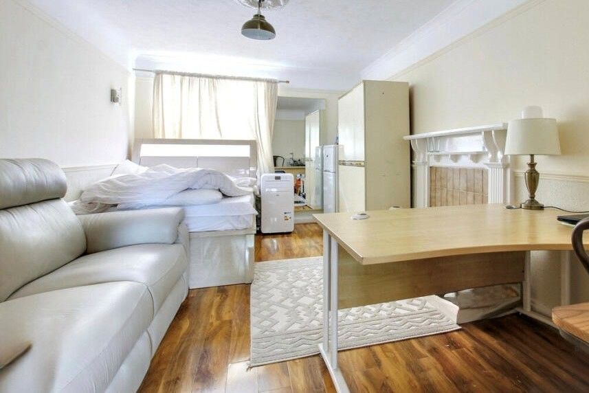 Terraced House in Harlow
