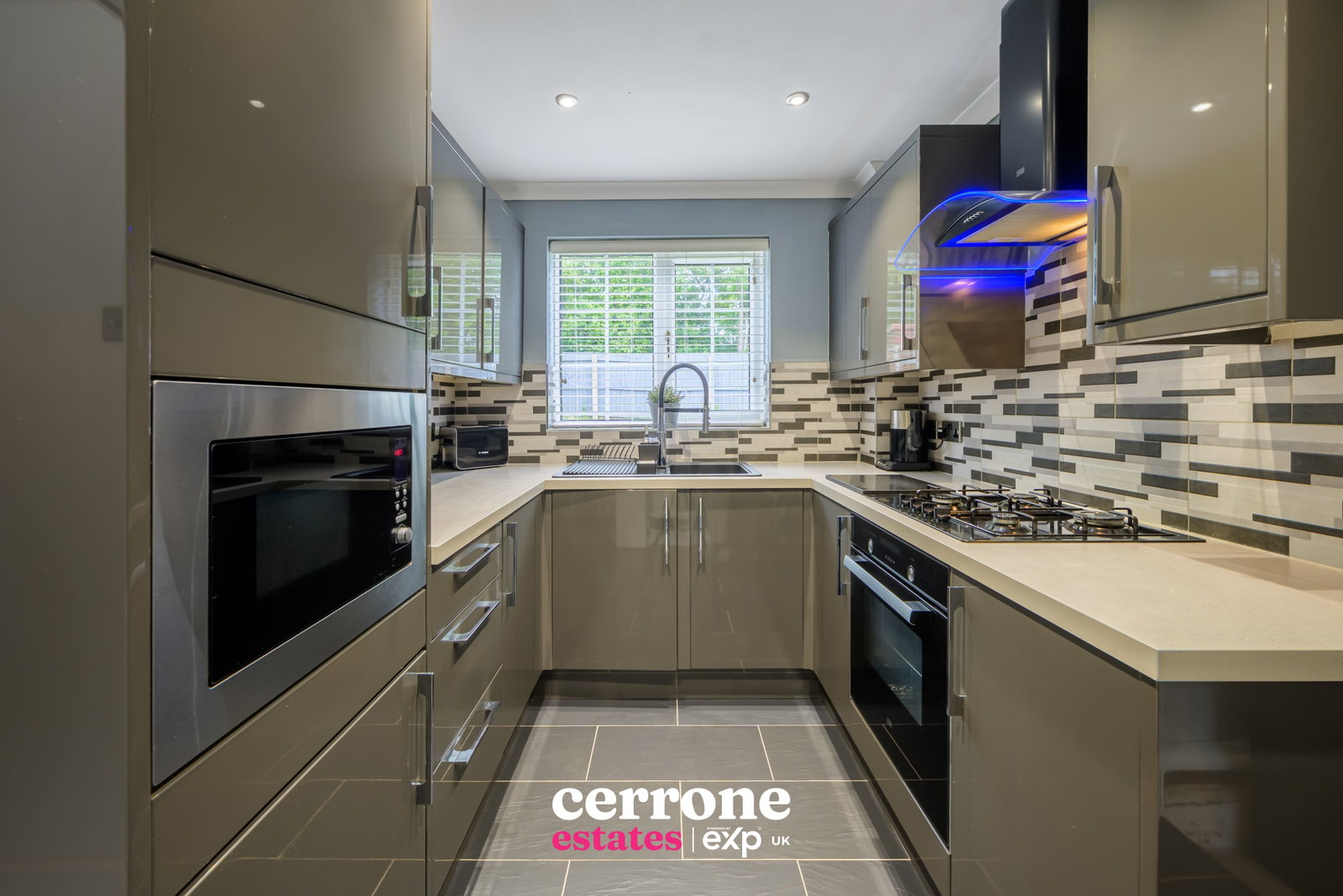 Semi Detached House in Redditch