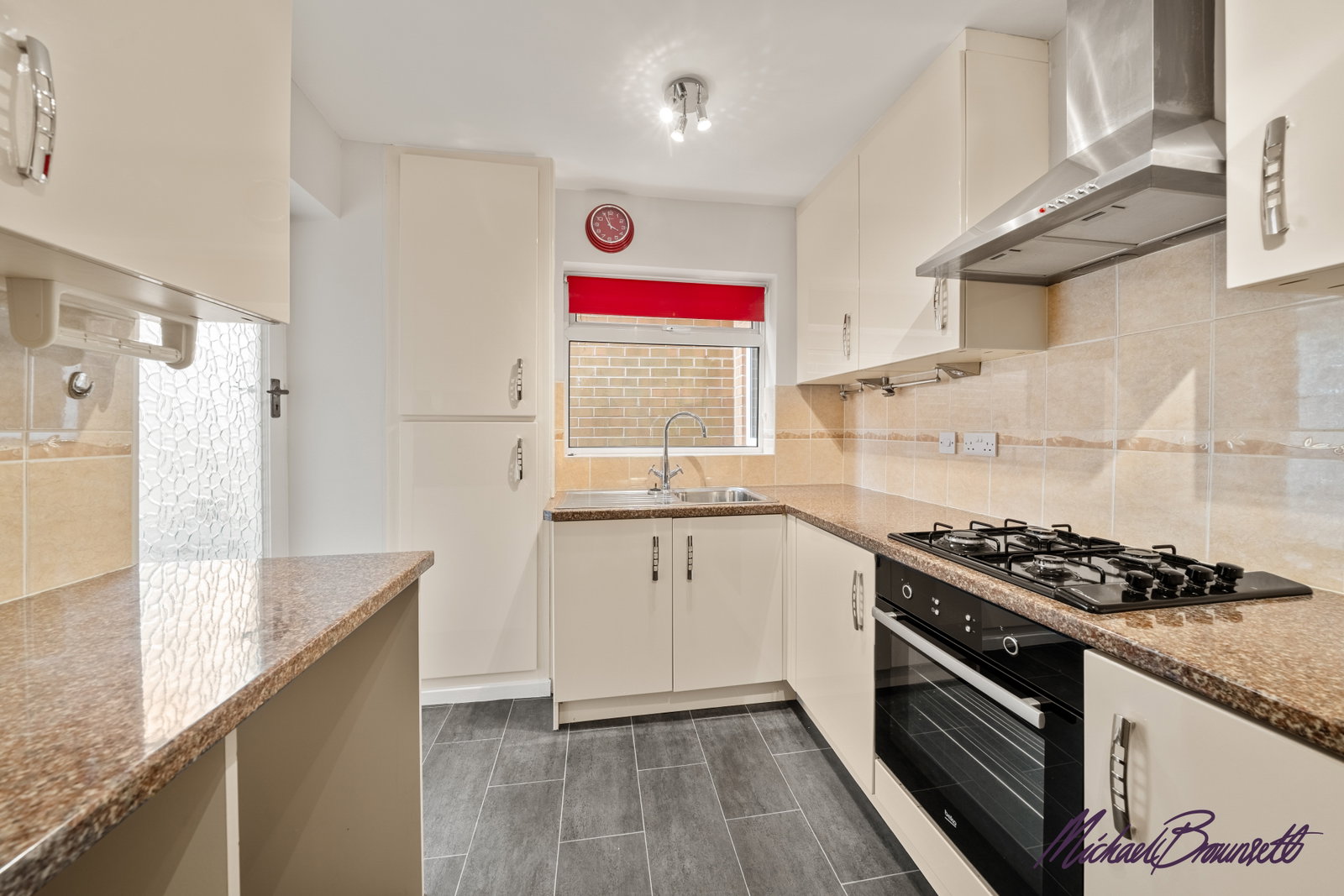 Detached House in Bradford