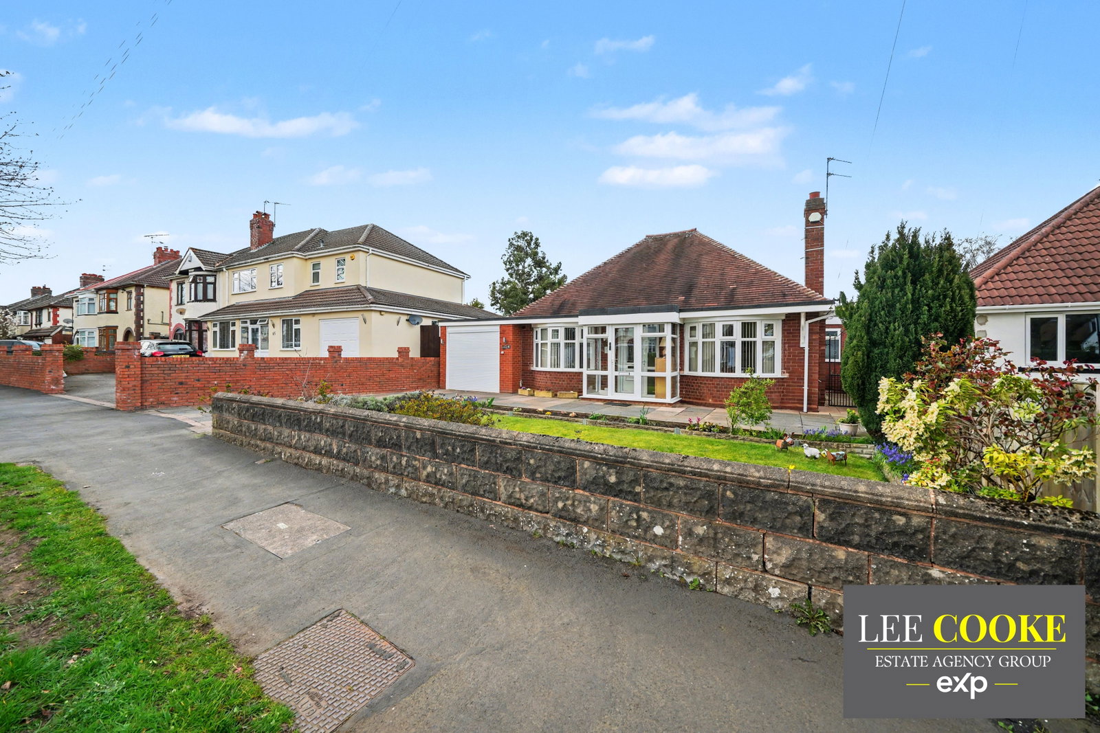 Bungalow in Wolverhampton