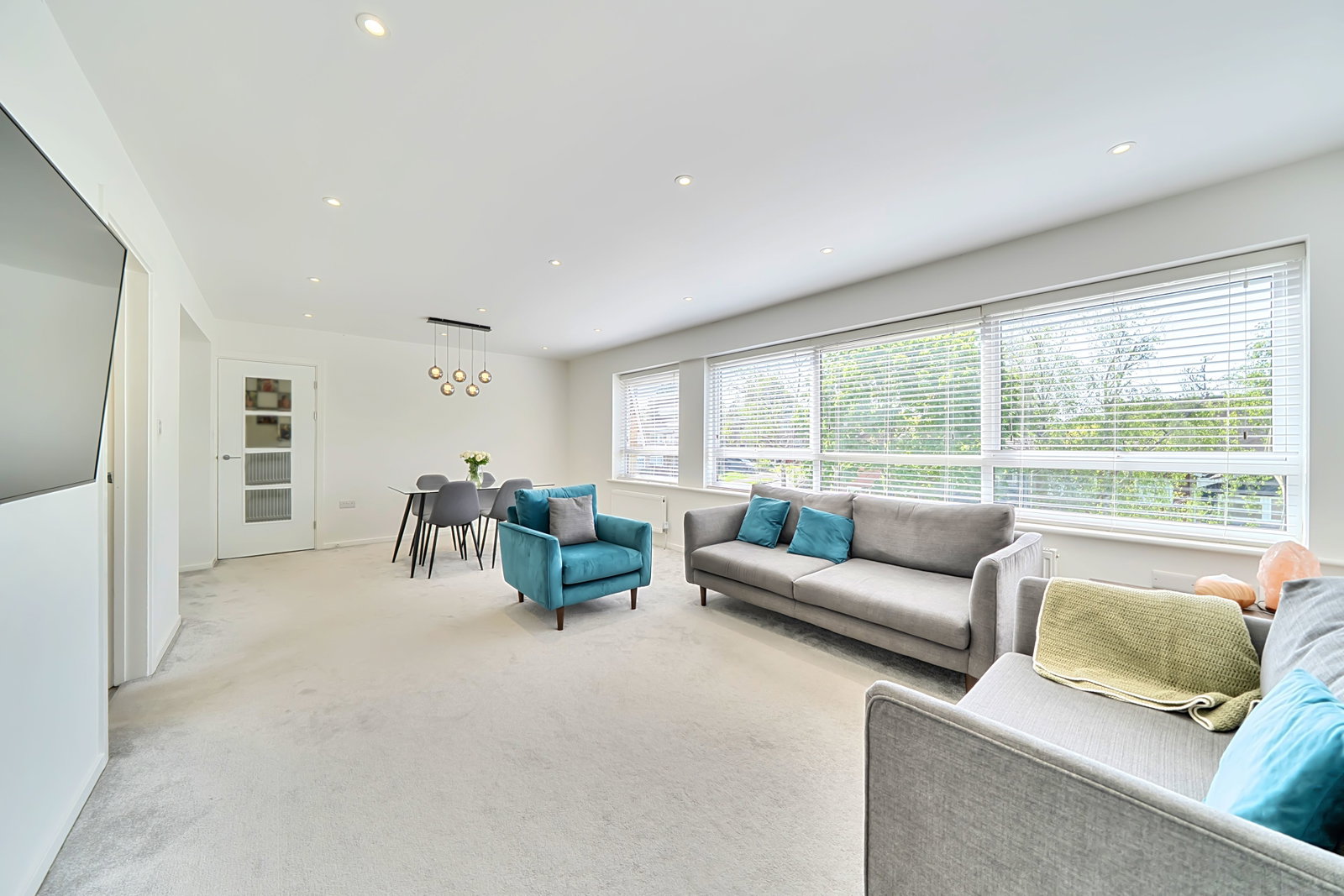 Flat in Bushey