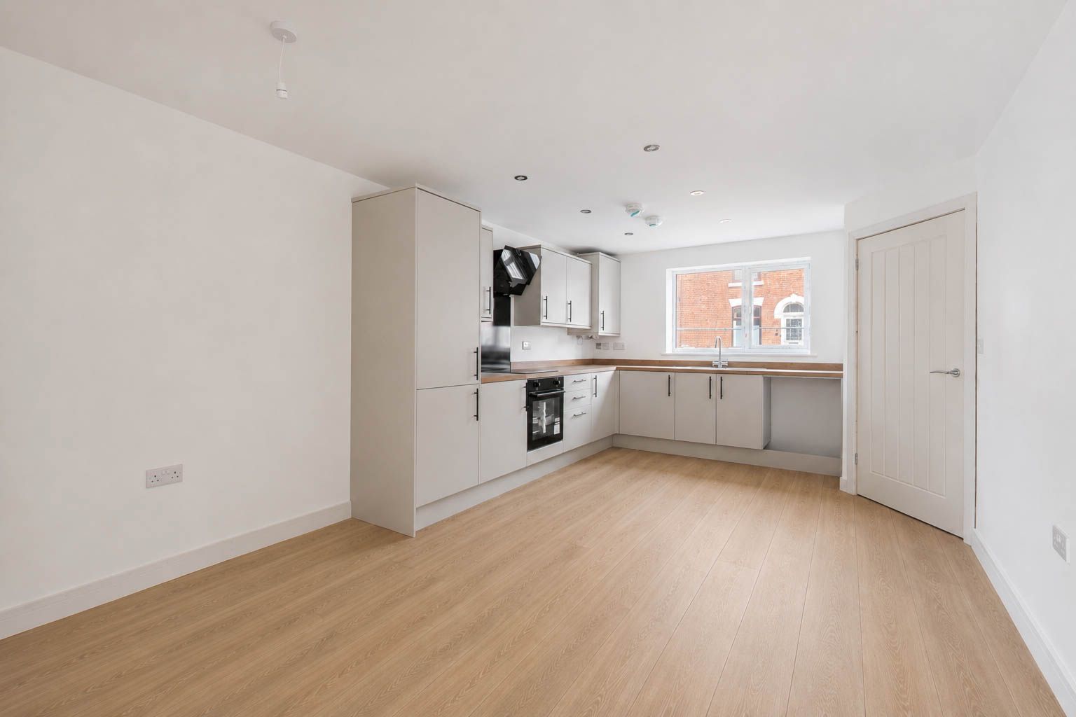 Semi Detached House in Castleford 2