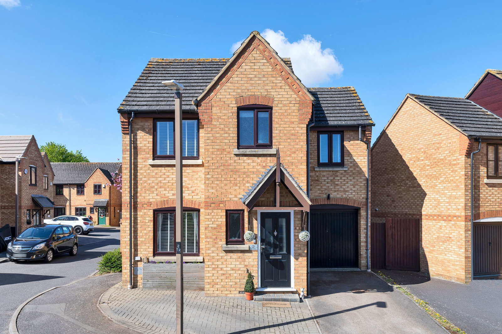 Detached House in Milton Keynes