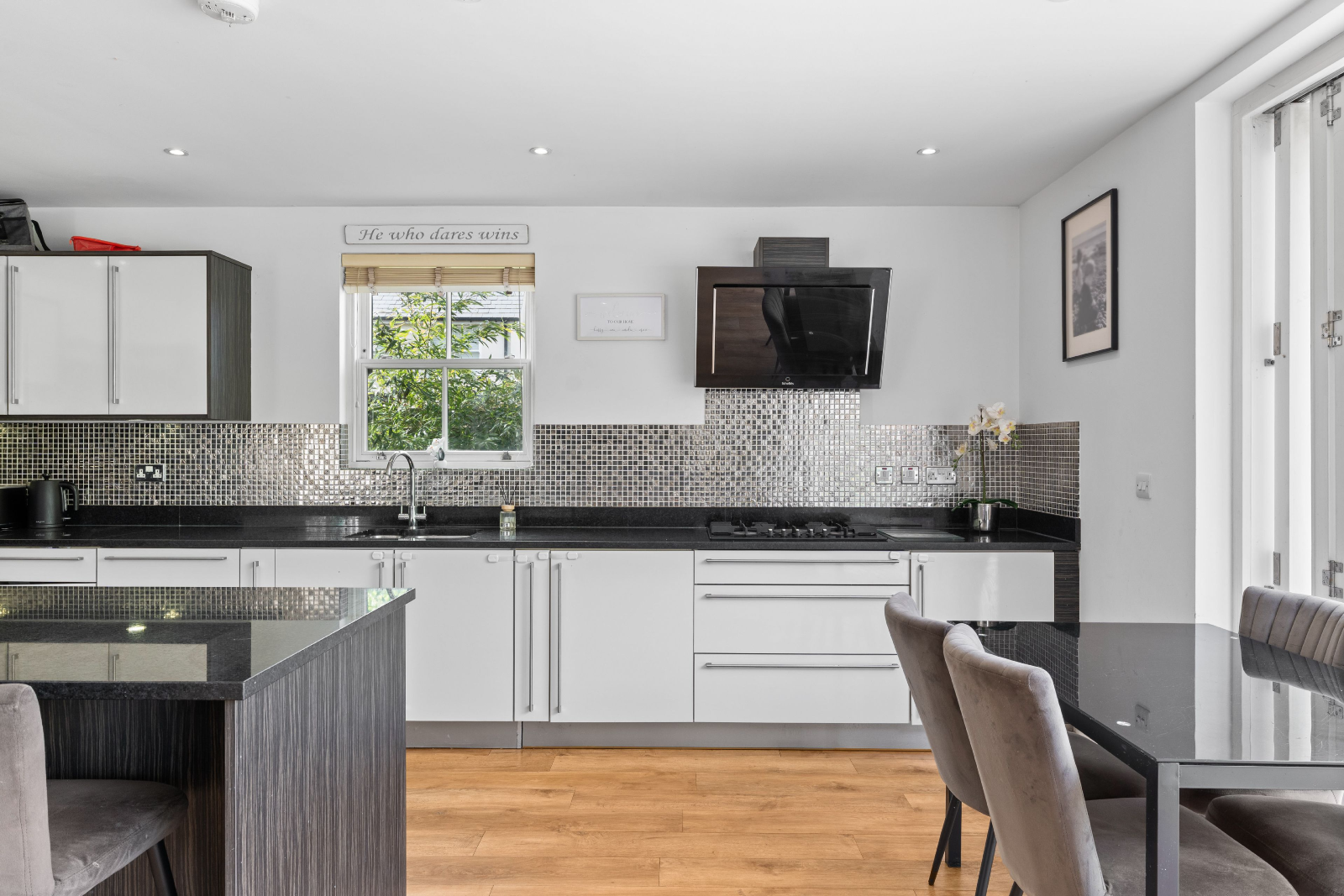 Detached House for sale in Tadworth, Brier Lea, Lower Kingswood, Tadworth, KT20 6TR, 1628 m²