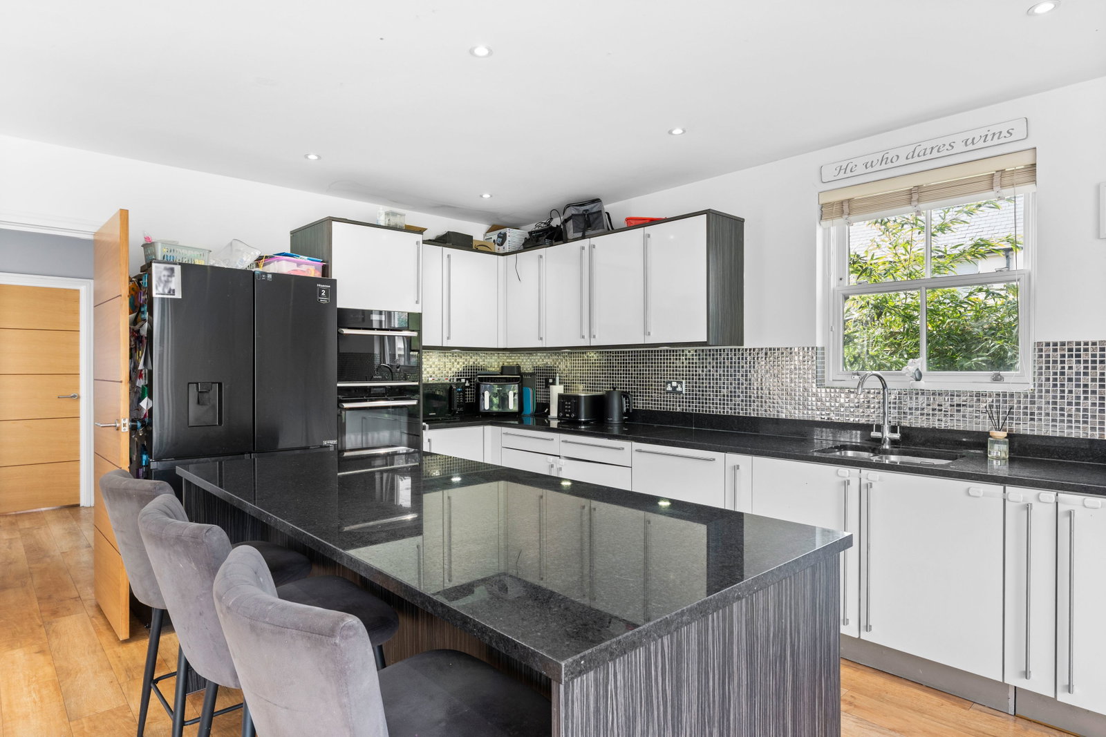 Detached House for sale in Tadworth, Brier Lea, Lower Kingswood, Tadworth, KT20 6TR, 1628 m²