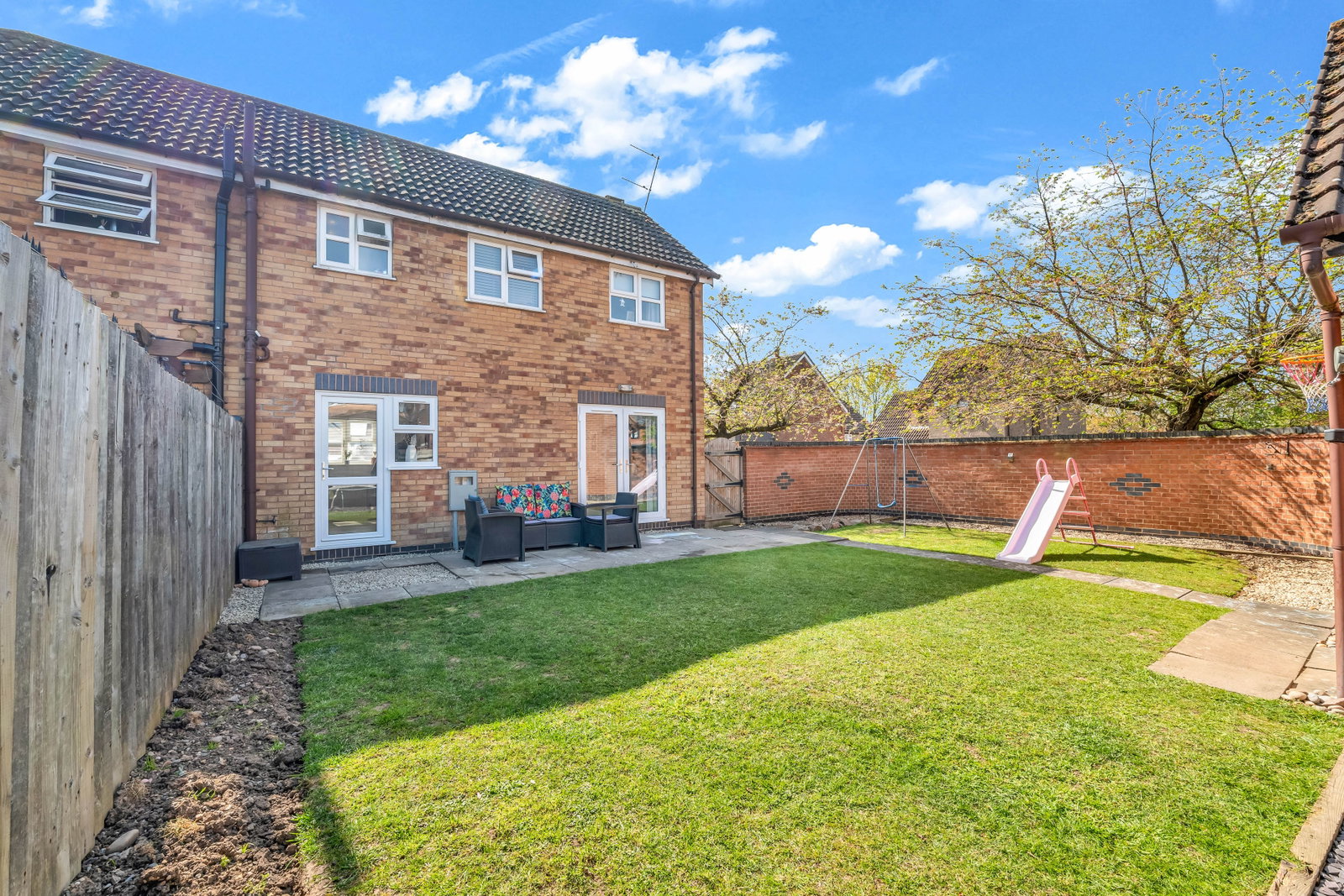 Semi Detached House in Loughborough
