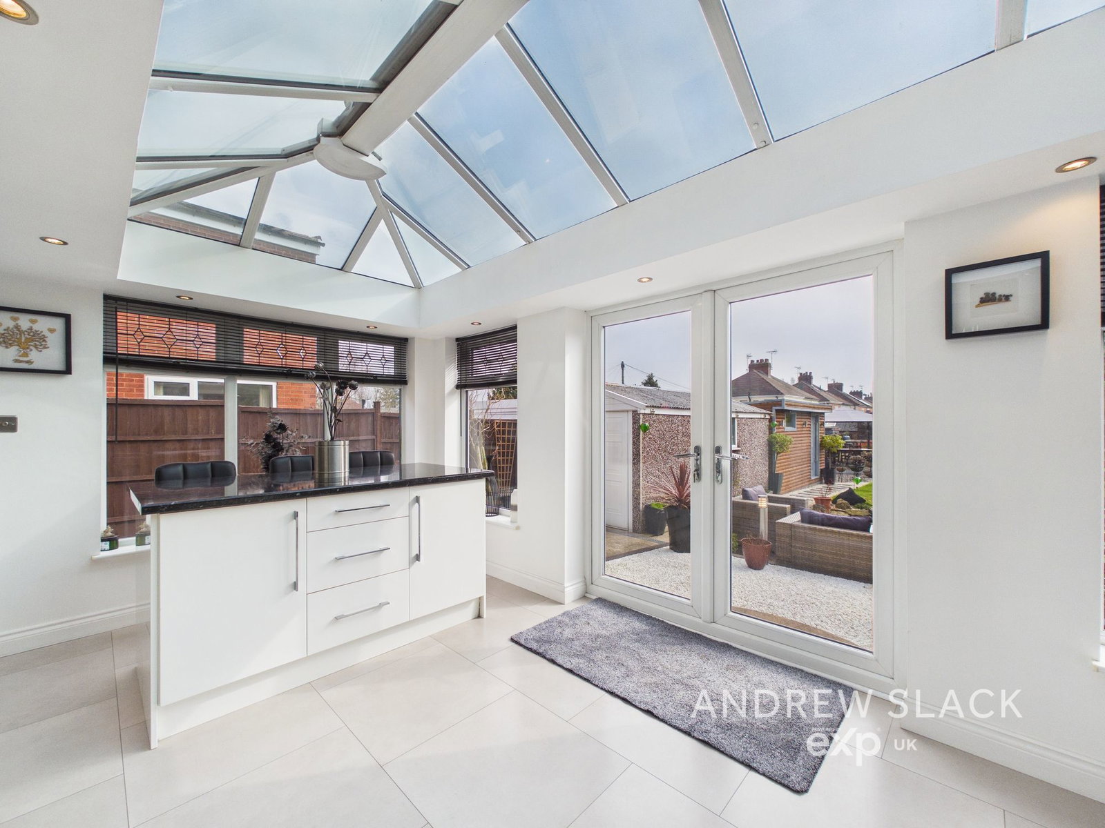 Semi Detached House in Mansfield