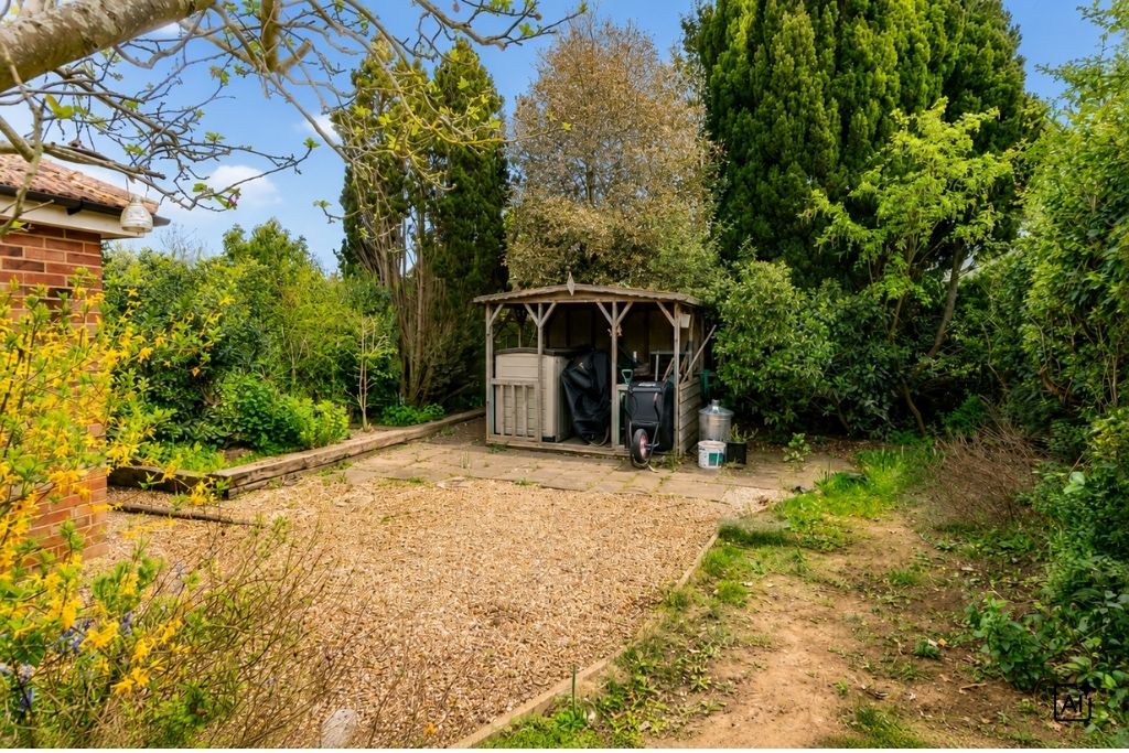 Semi Detached House in Aylesford