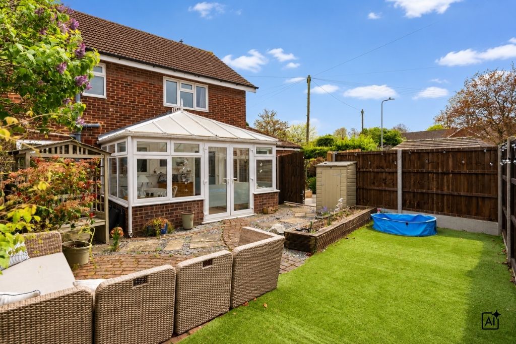 Semi Detached House in Aylesford