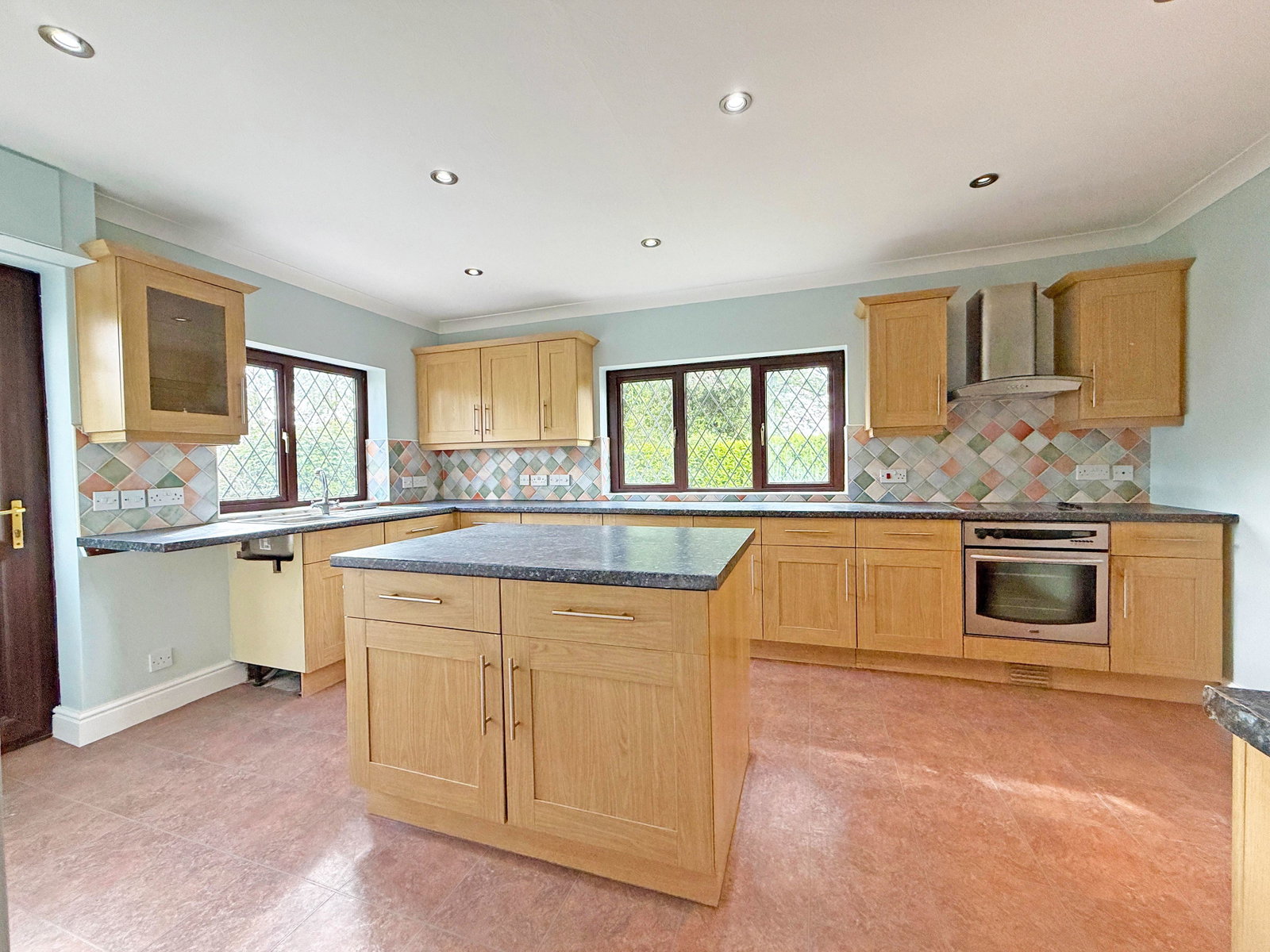 Bungalow in Halstead