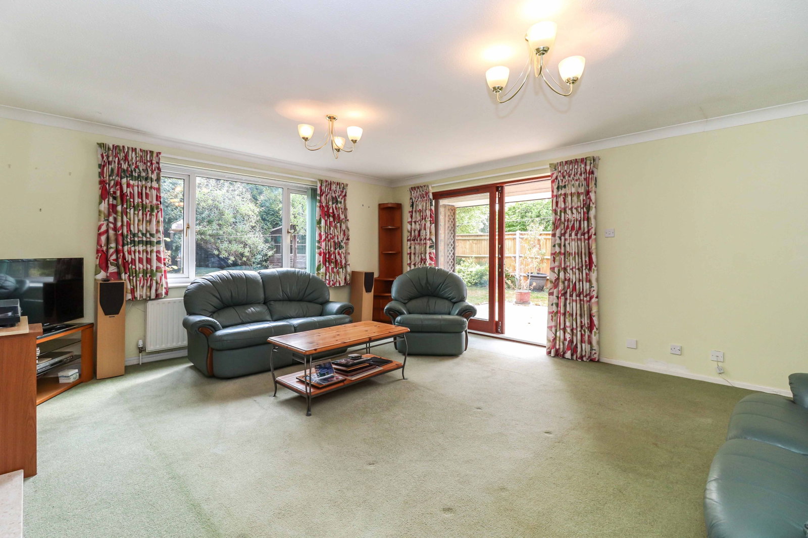 Bungalow in Chesham