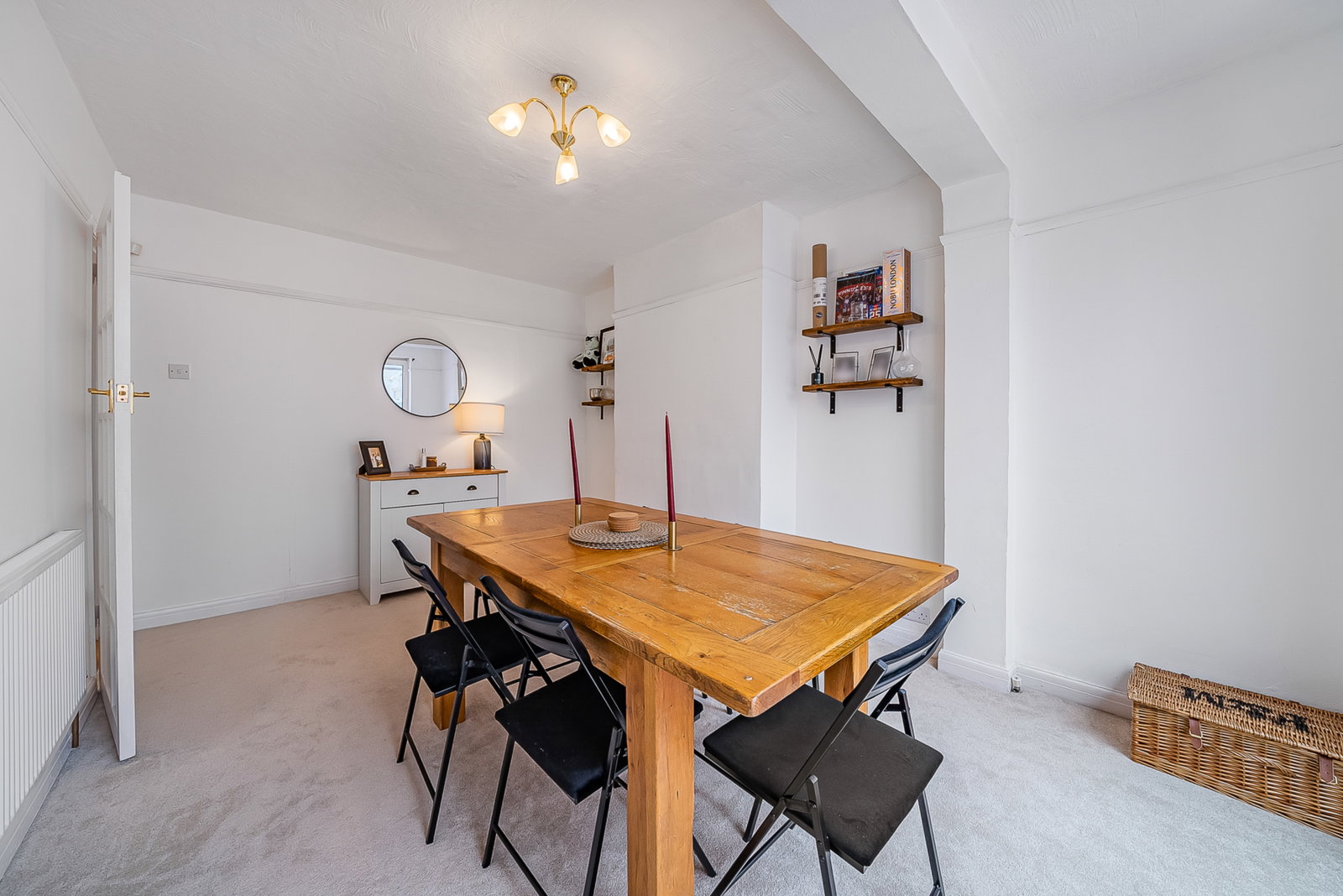 Semi Detached House in West Wickham