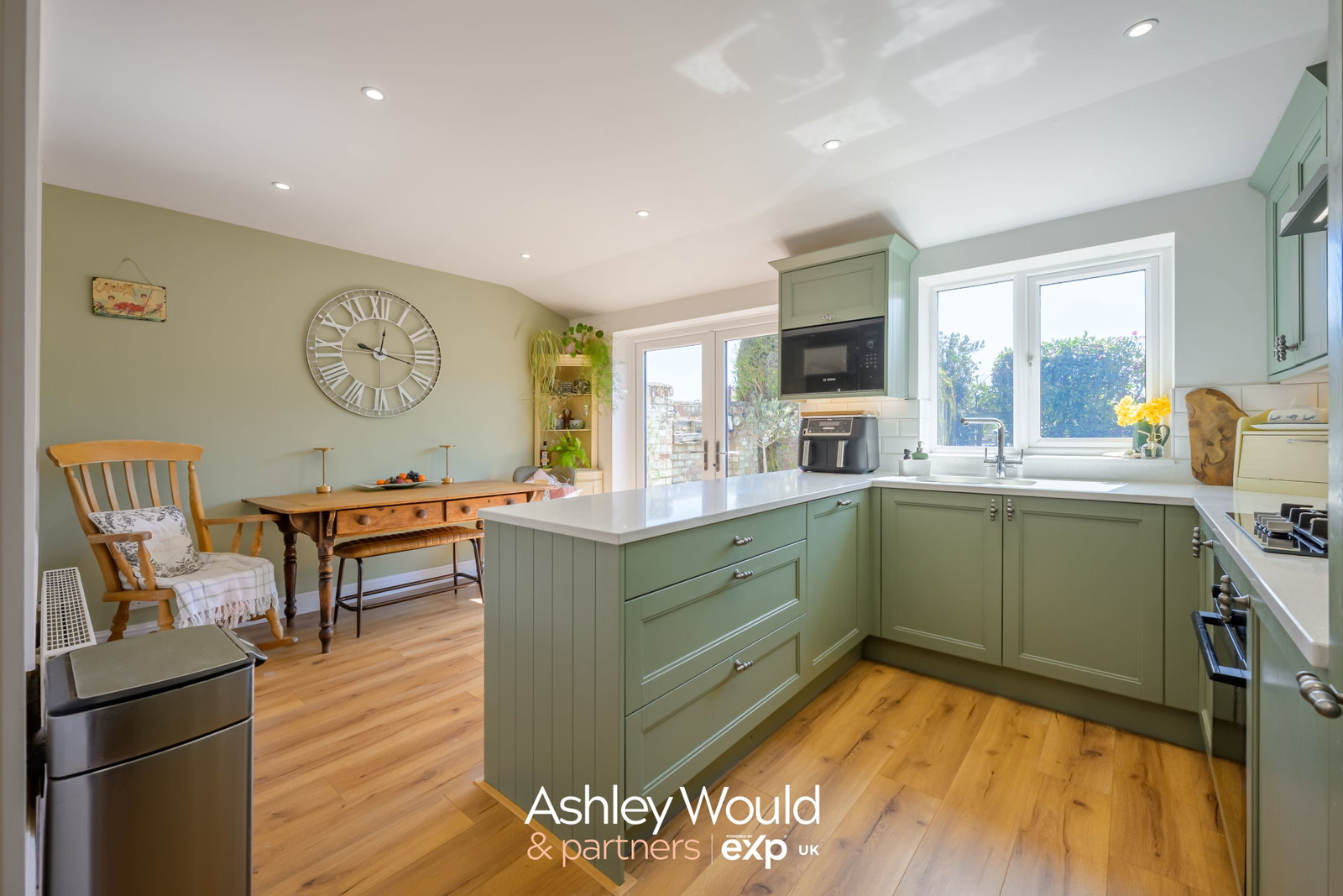 Semi Detached House in Halesowen